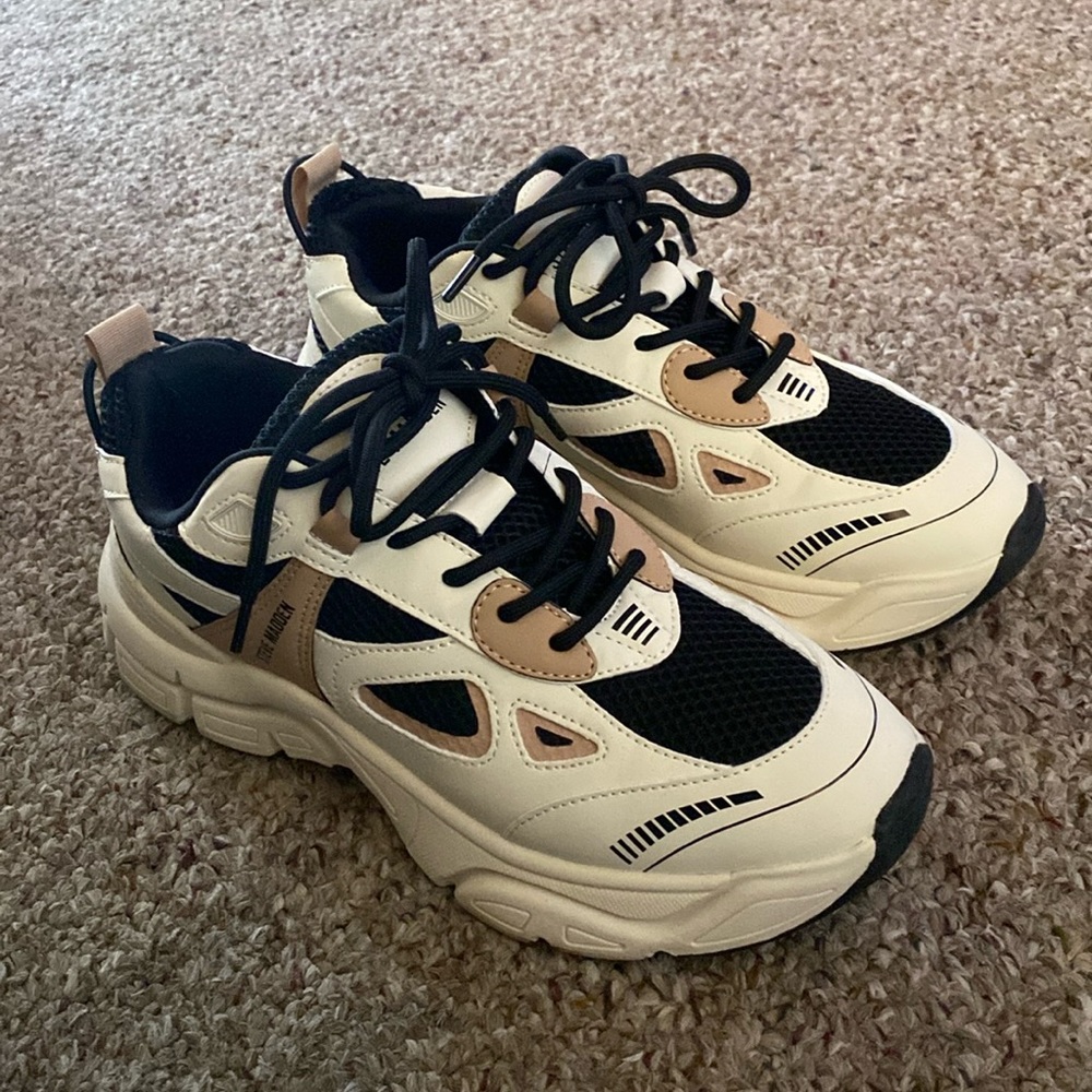 Barely Used Steve Madden Shoes